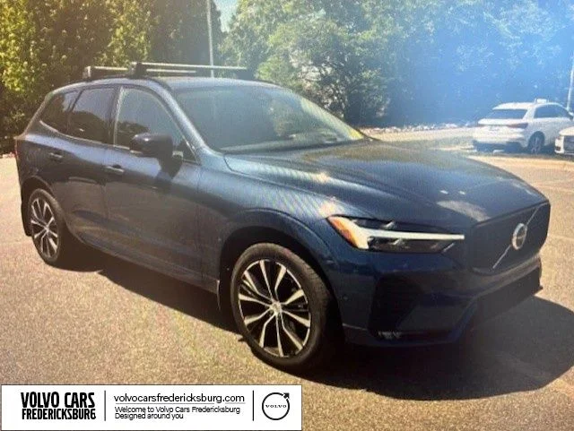 2024 Volvo XC60 B5 Ultimate Dark Theme AWD's photo