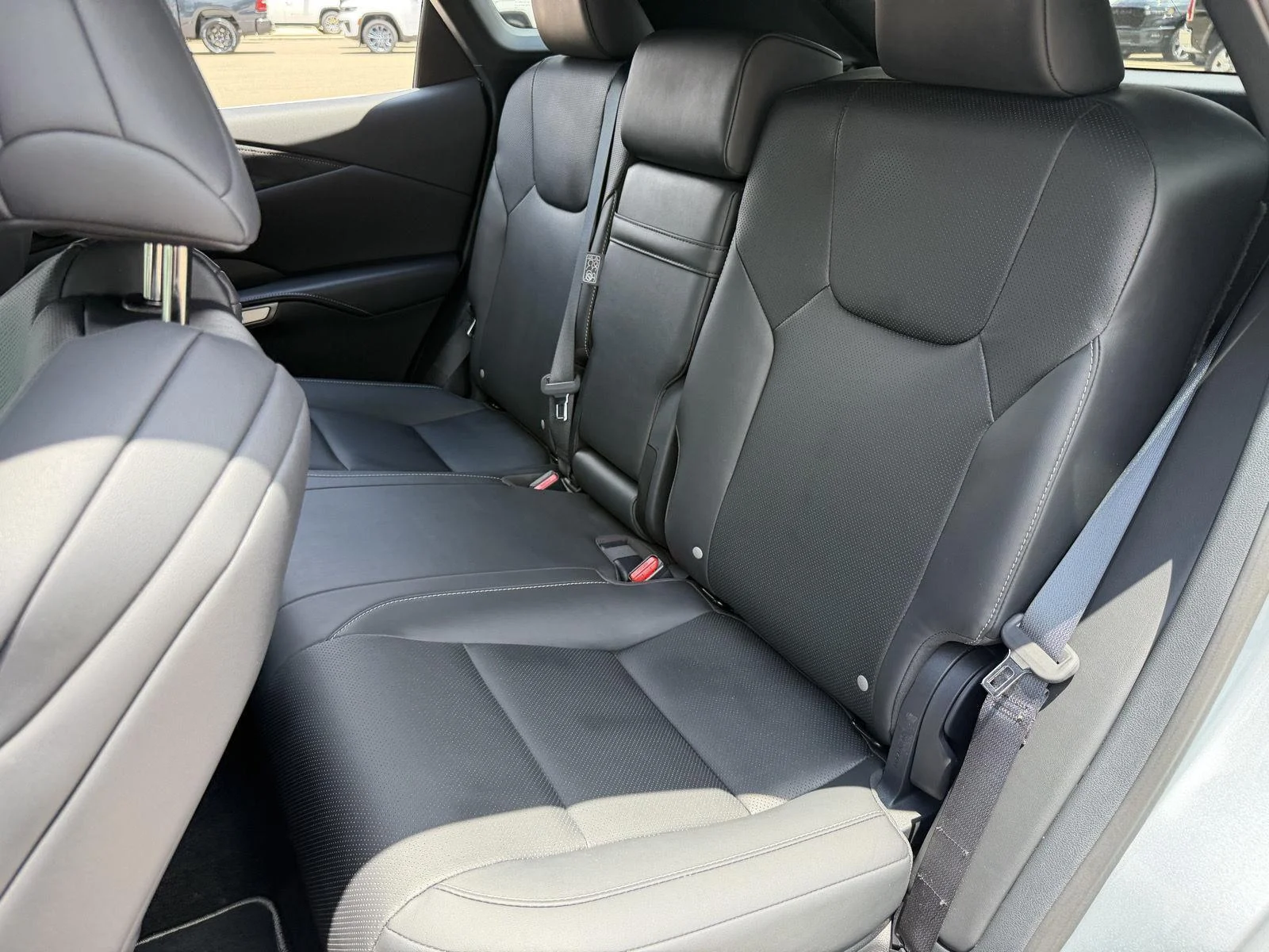 2024 Lexus RX 350 F SPORT - Photo 17