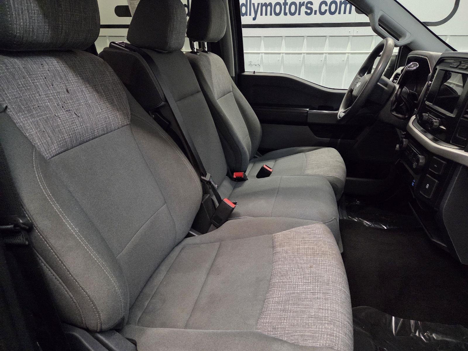 Used 2023 GRAY Ford XLT image 17