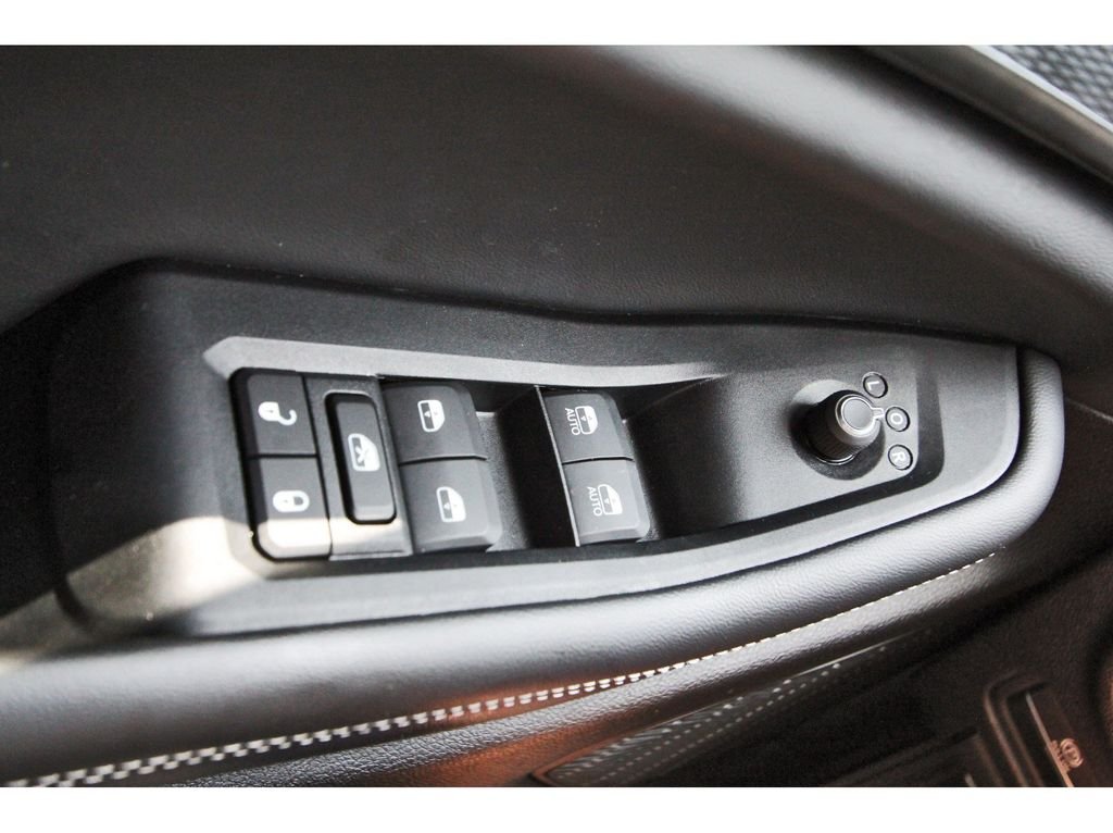 Used 2024 Gray Jeep Altitude X image 19