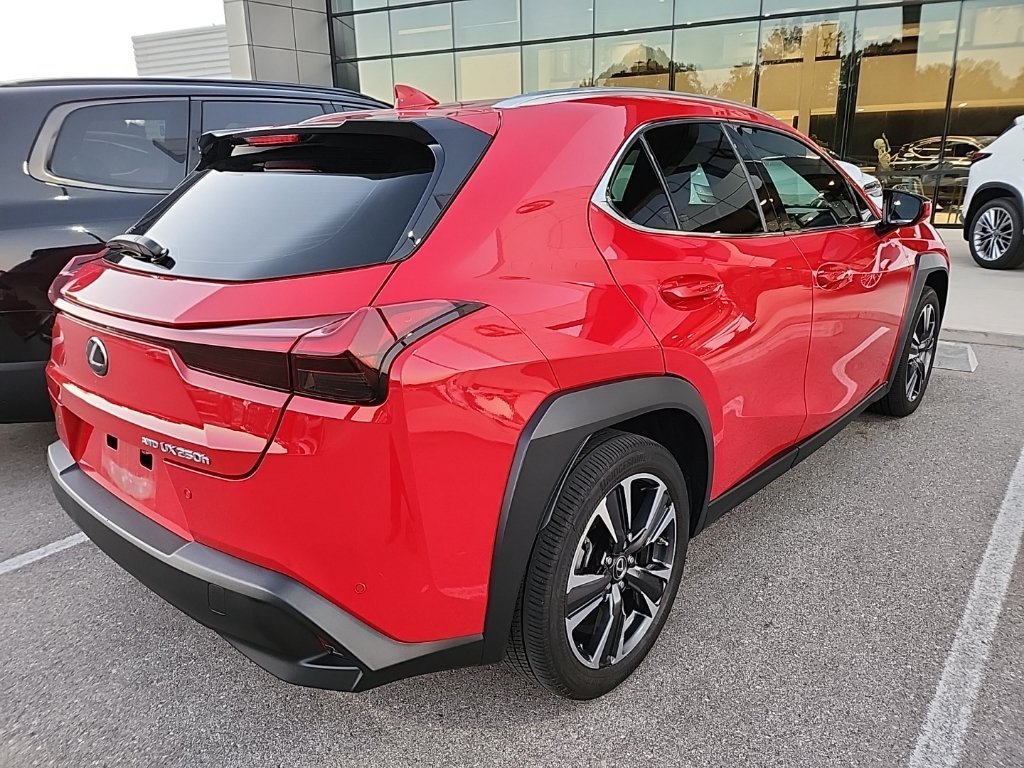 Used 2024 Red Line Lexus 250h image 3