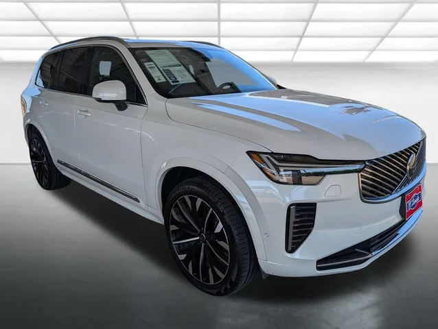 2025 Volvo XC90 Plus