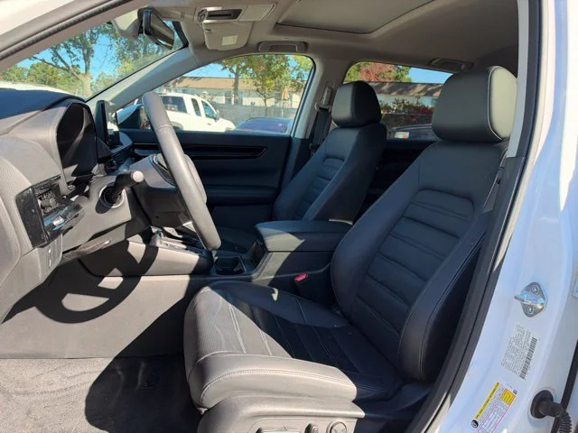 Certified Used 2023 Platinum White Pearl Honda EX-L image 11