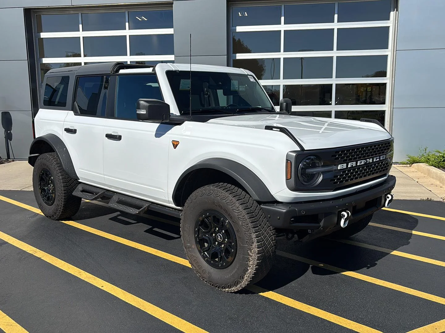 Certified Used 2024 Oxford White Ford Badlands image 2