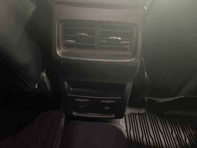 Used 2019 Black Metallic Ford SEL image 34