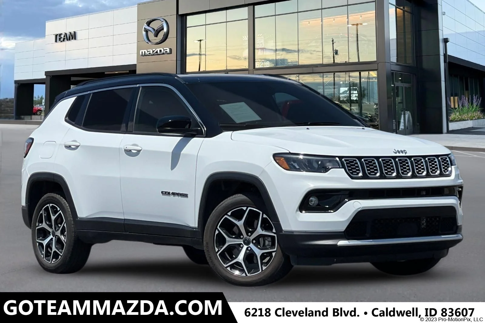 2025 Jeep Compass Limited 4X4's photo