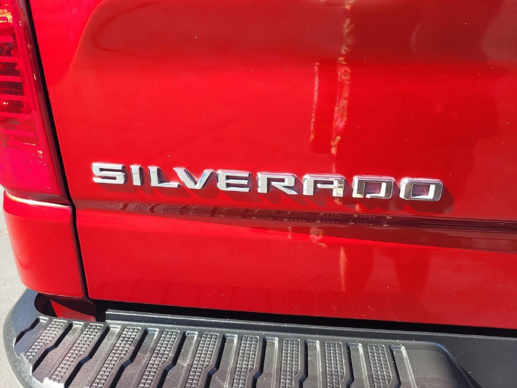 2023 Chevrolet Silverado 1500 LT - Photo 11