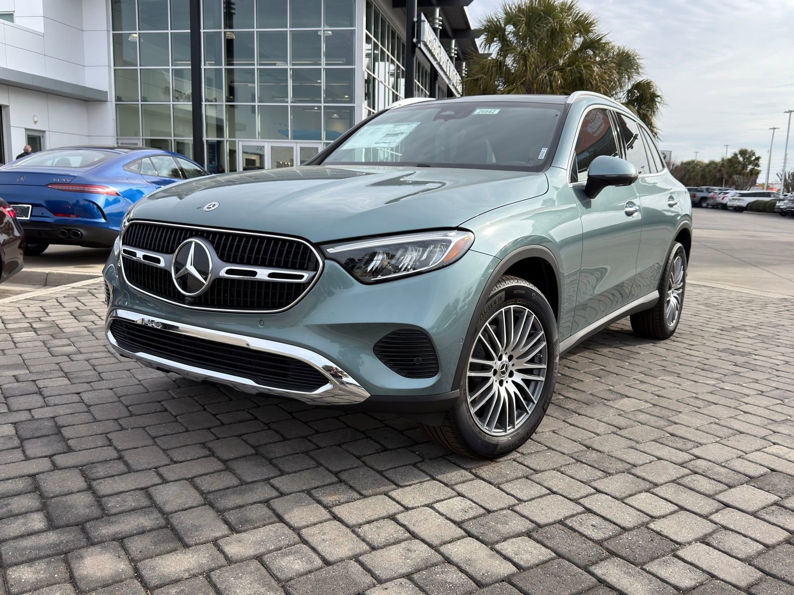 New 2026 Verde Silver Metallic Mercedes-Benz GLC 300 image 26
