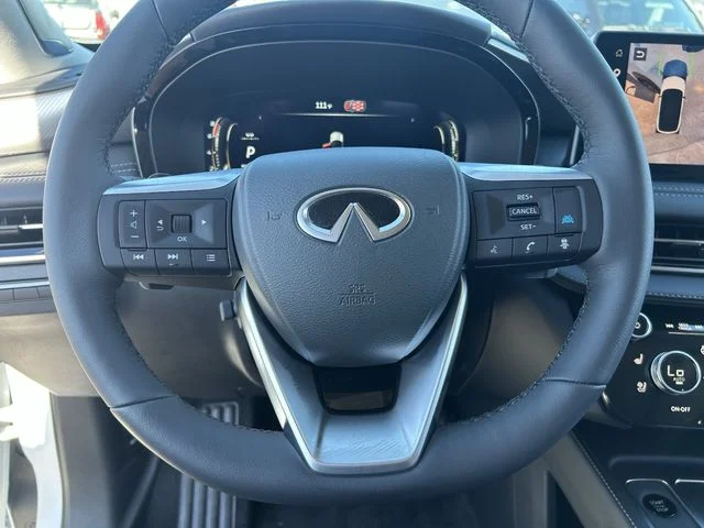 New 2027 RADIANT WHITE INFINITI Luxe FWD image 24