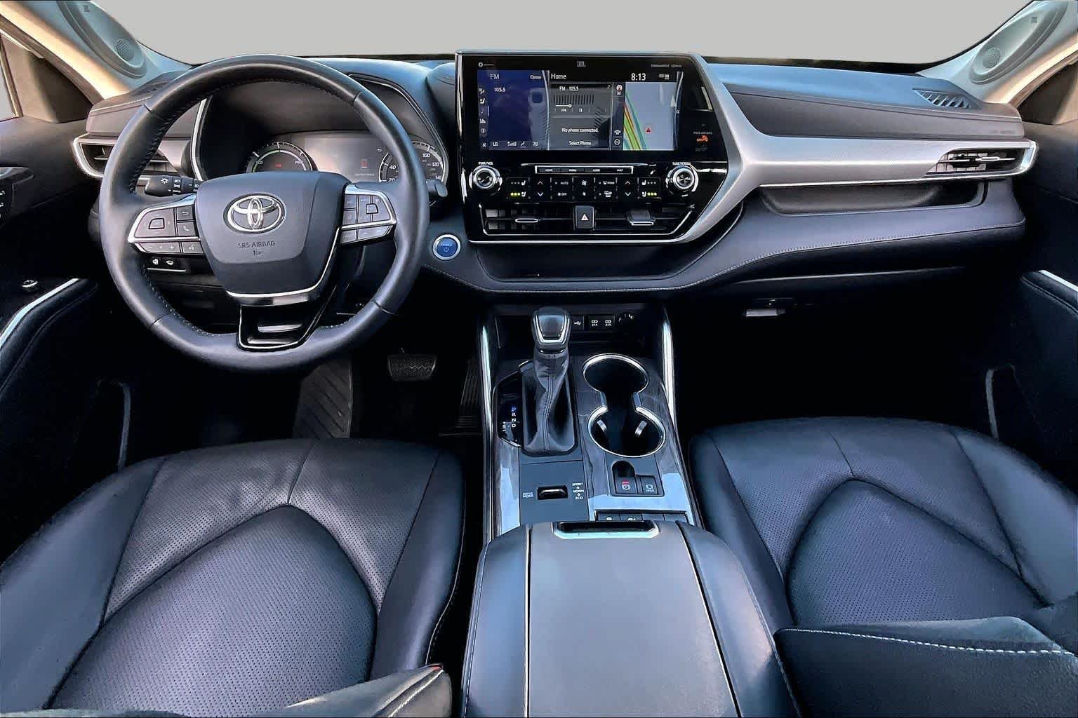 Used 2020 Blizzard Pearl Toyota Hybrid Platinum image 15