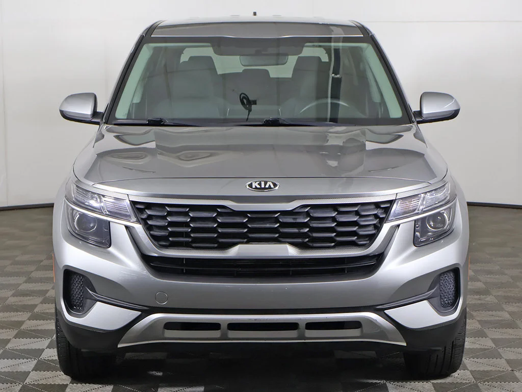 Used 2021 Gray Kia LX image 8
