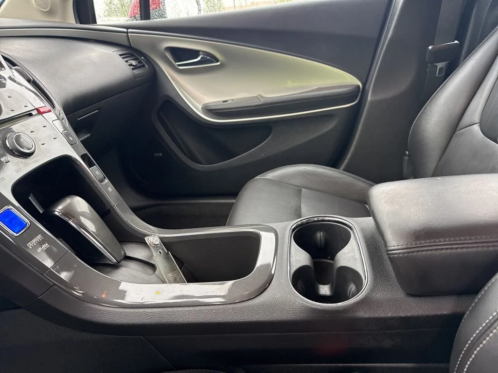 Used 2012 Crystal Red Tint Chevrolet Base image 16