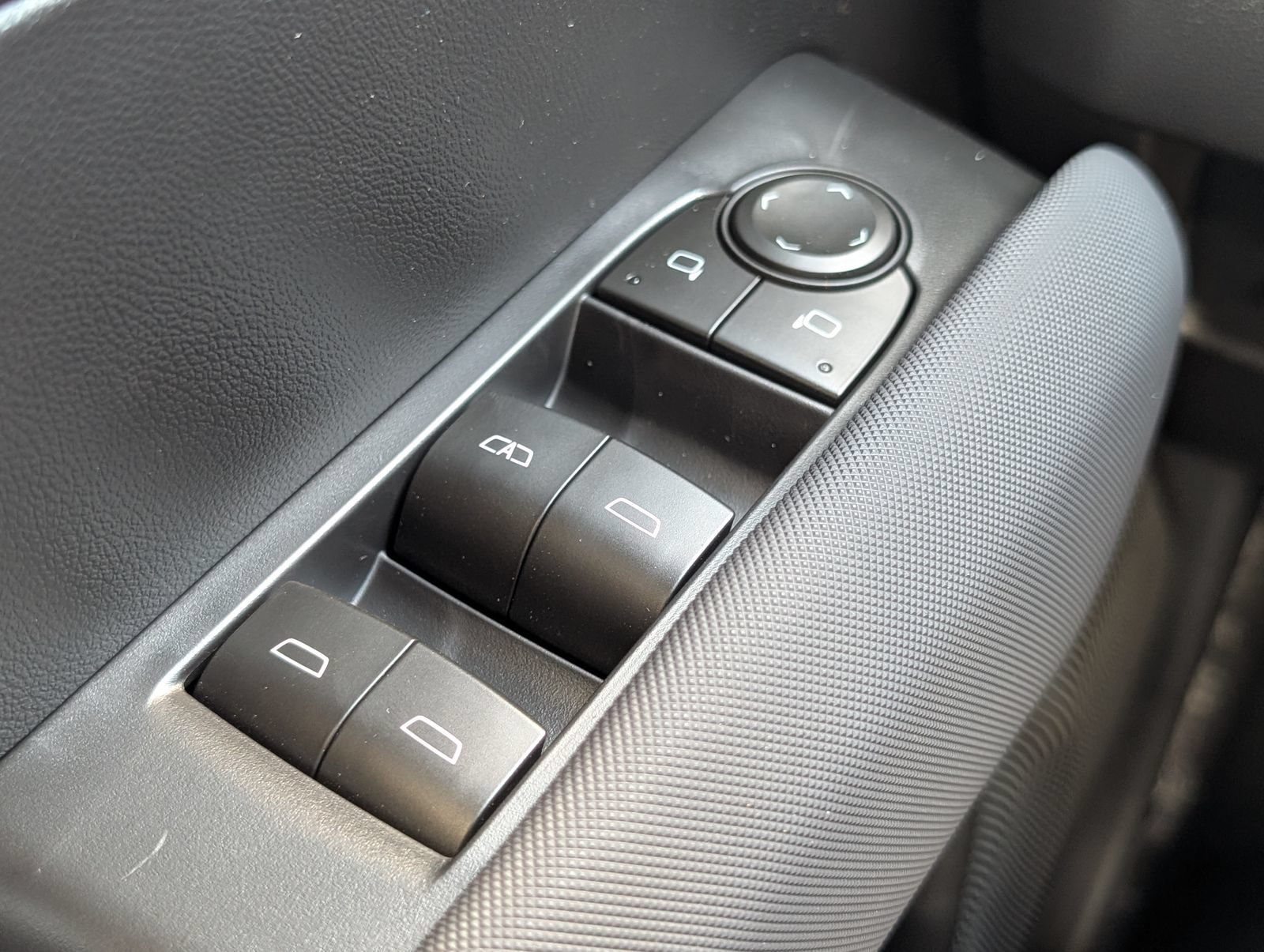 2026 Chevrolet Colorado Z71 - Photo 21