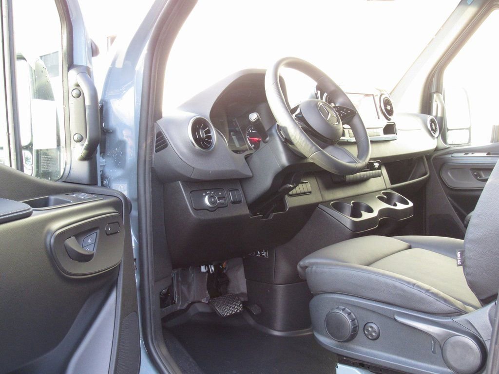 2025 Mercedes-Benz Sprinter Cargo Van Base - Photo 48