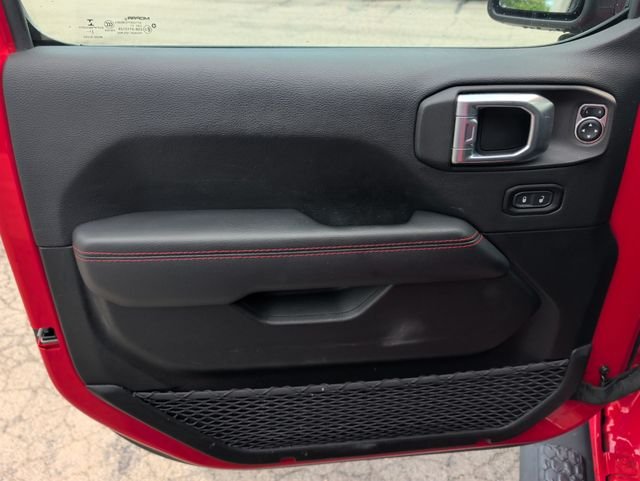 Used 2021 Red Jeep Unlimited Rubicon image 25