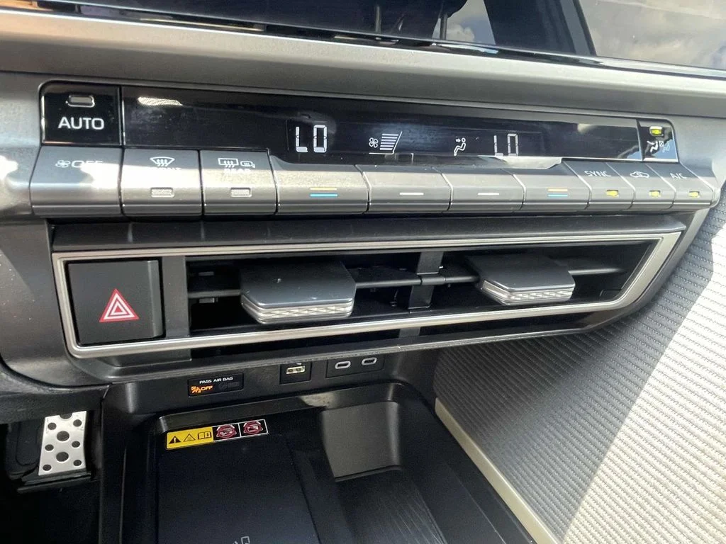 Used 2025 Heavy Metal Toyota SE image 18