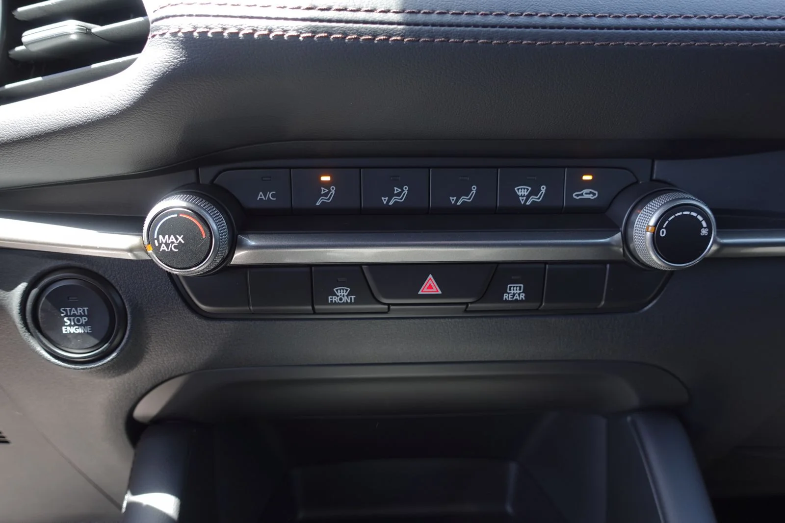 2026 Mazda Mazda3 S - Photo 23
