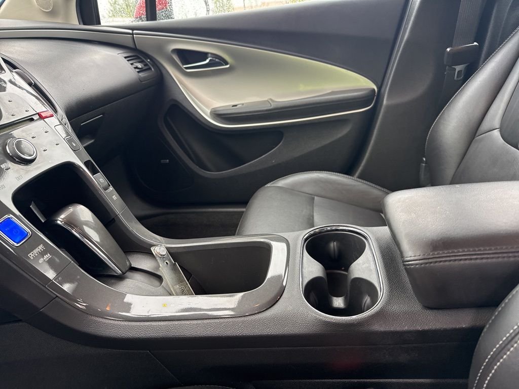 Used 2012 Crystal Red Tintcoat Chevrolet Base image 15
