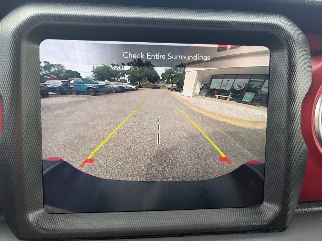 Used 2023 Gray Jeep Rubicon image 22