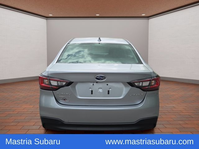 Used 2025 Ice Silver Metallic Subaru Premium image 29