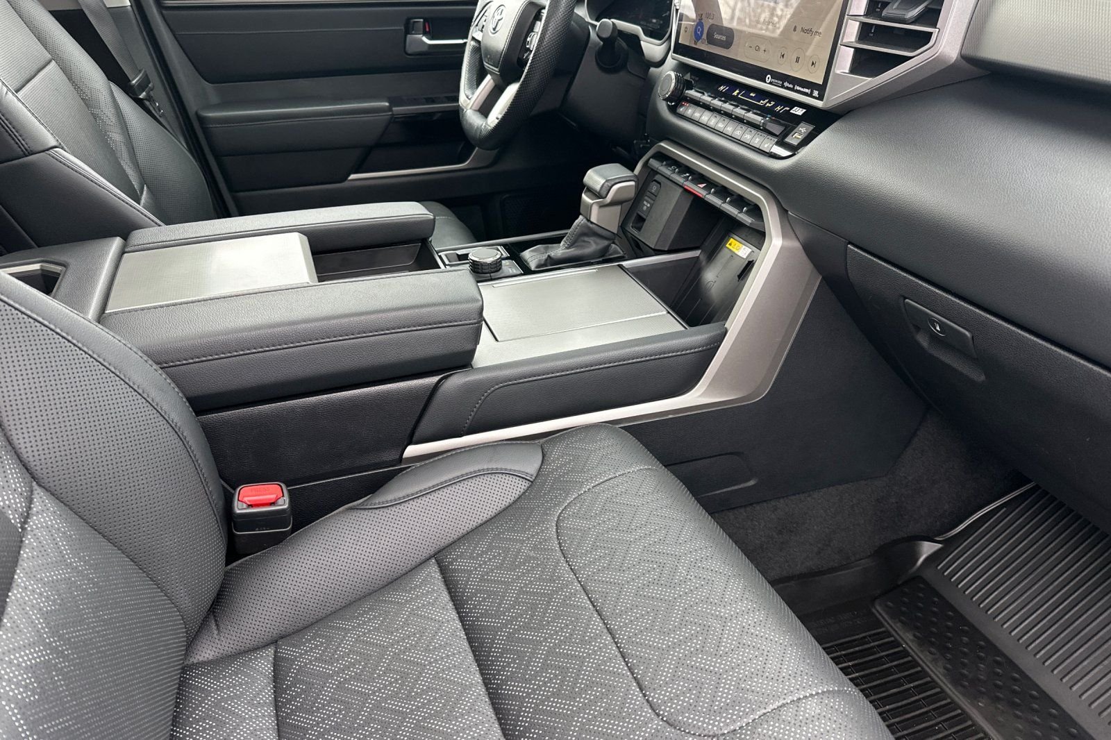 2024 Toyota Sequoia Limited - Photo 17