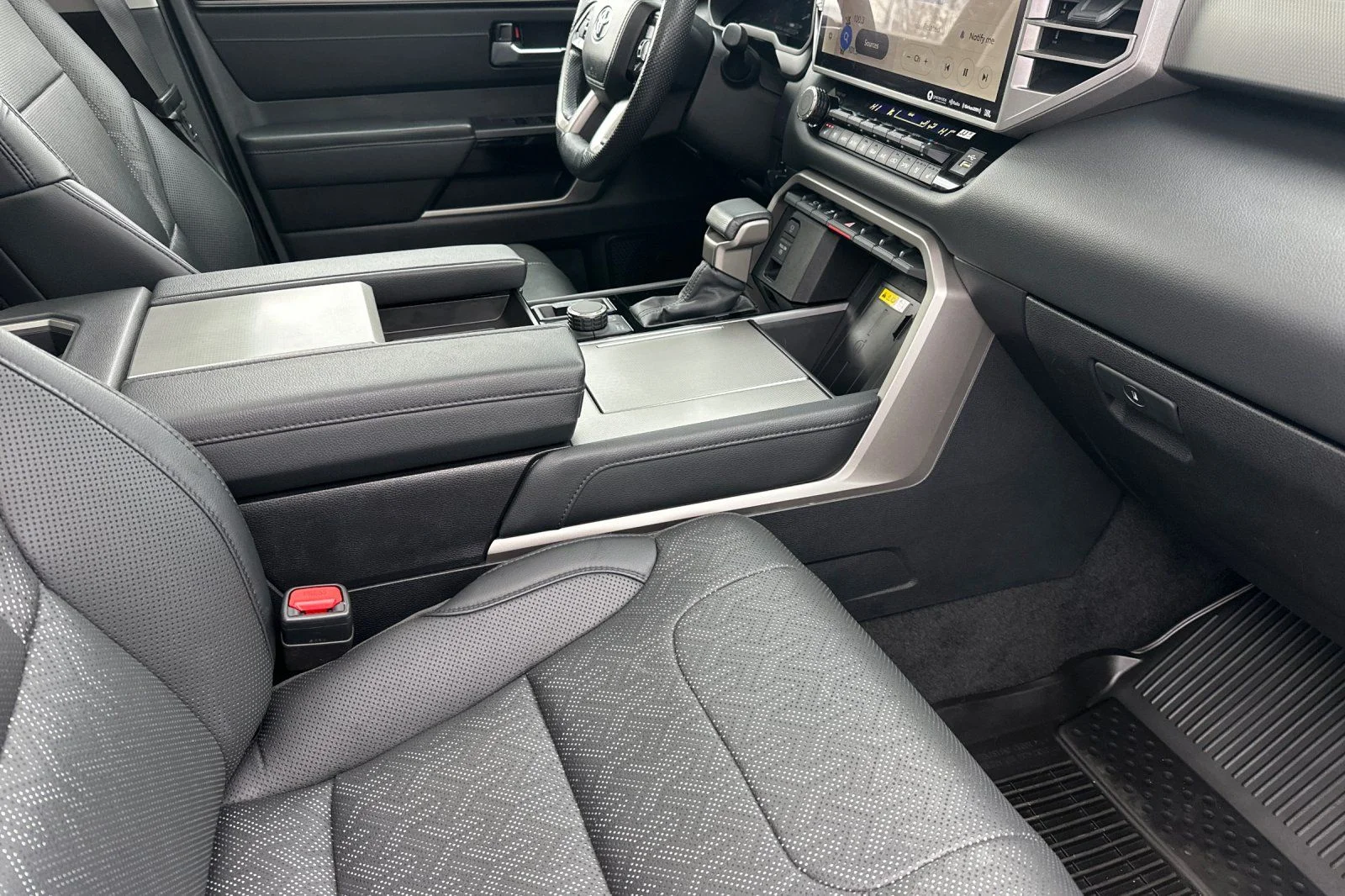 2024 Toyota Sequoia Limited - Photo 17