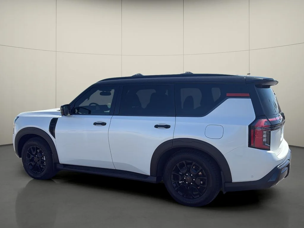 2026 Nissan Armada PRO-4X - Photo 5