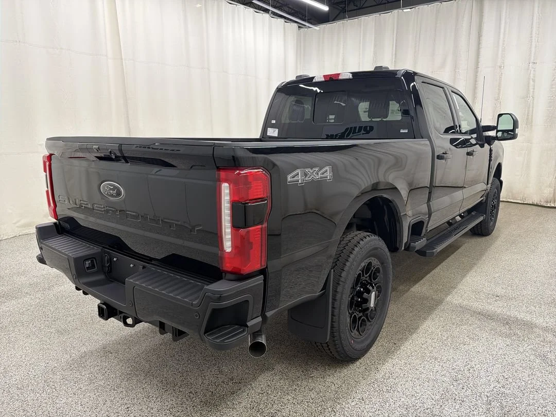 New 2026 Agate Black Metallic Ford F-250® XLT image 8