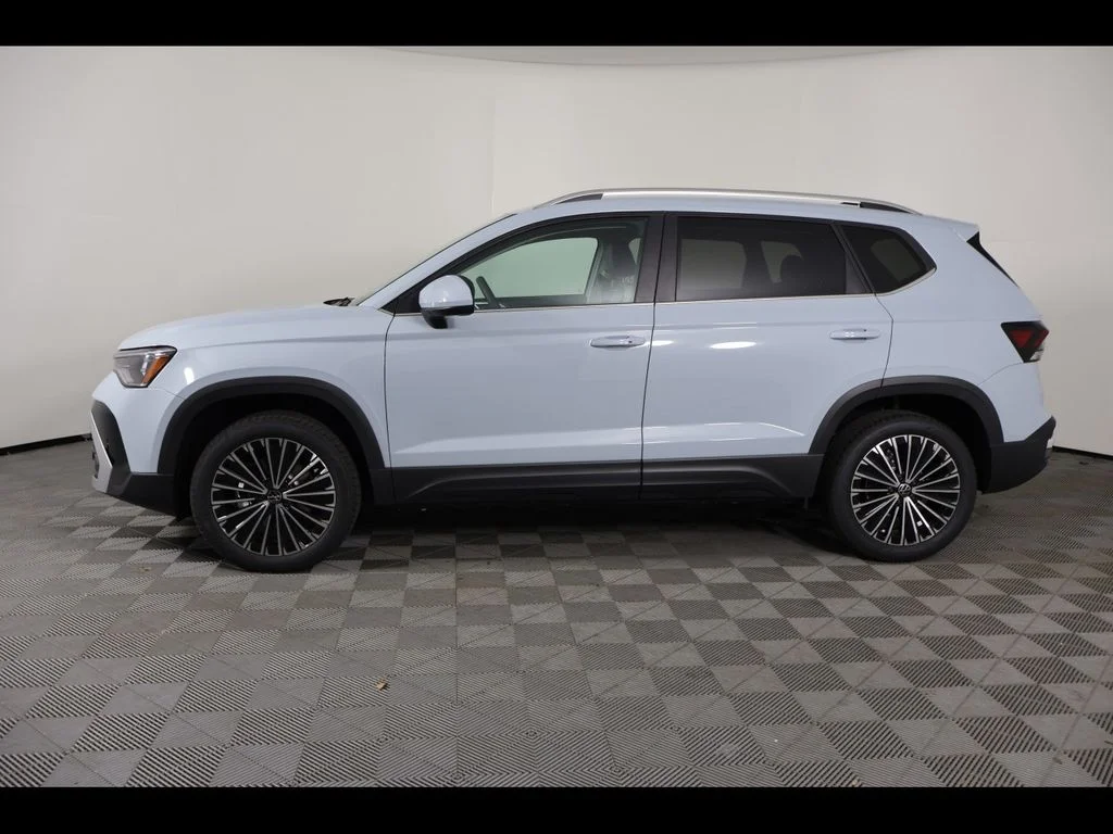 New 2026 Gray Volkswagen 1.5T SE image 2