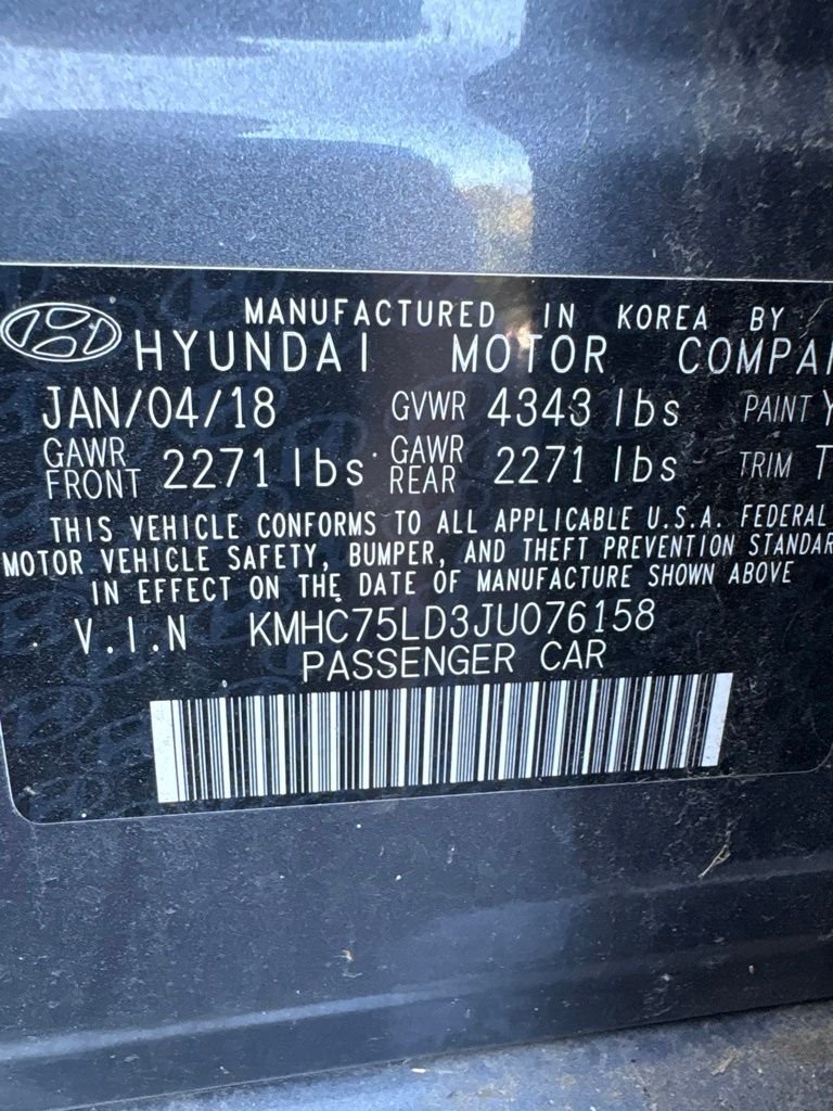 Used 2018 Summit Gray Hyundai Limited image 16