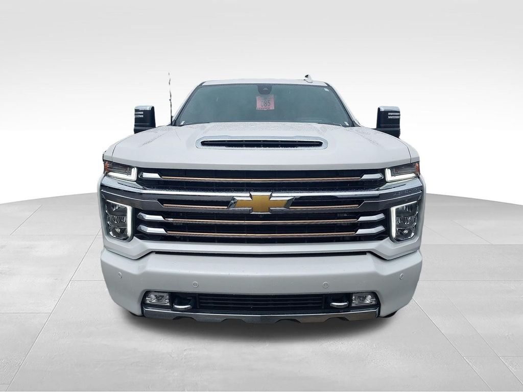 Used 2023 Beige Chevrolet High Country image 8