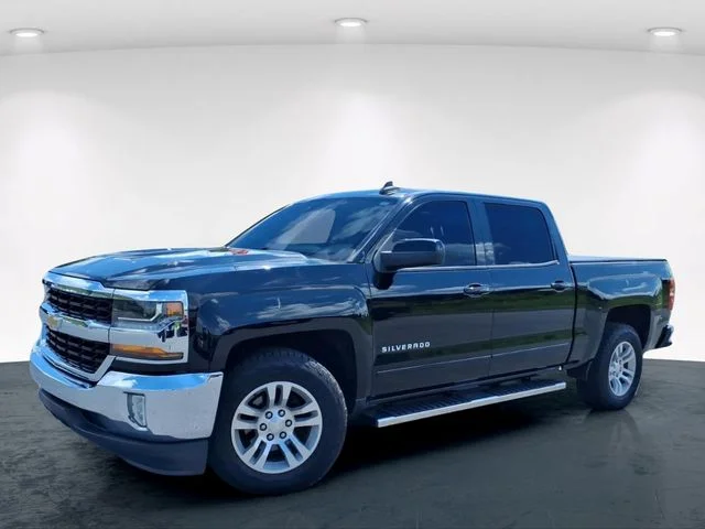 Used 2017 Black Chevrolet LT image 2
