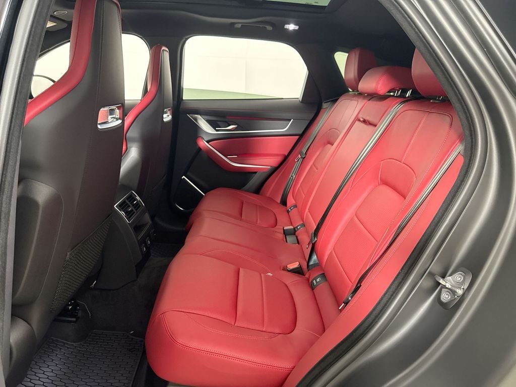 2026 Jaguar F-Pace R-Dynamic S - Photo 21