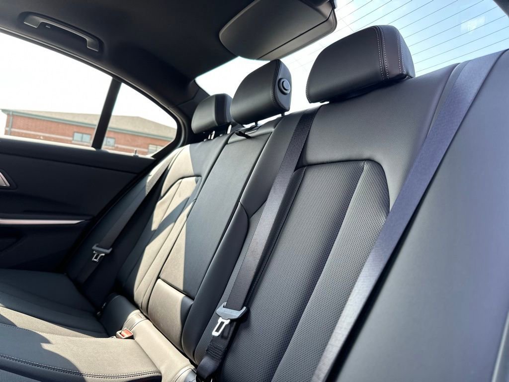 New 2026 Black Sapphire Metallic BMW 330i NA xDrive image 20