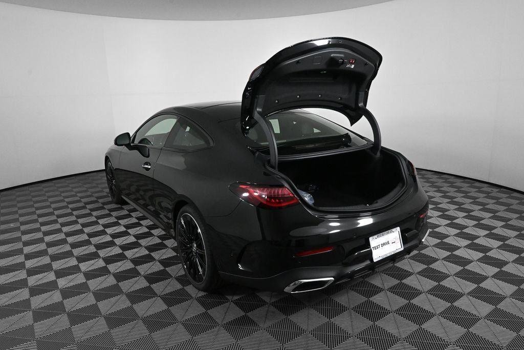 New 2026 Obsidian Black Metallic Mercedes-Benz CLE 450 image 29