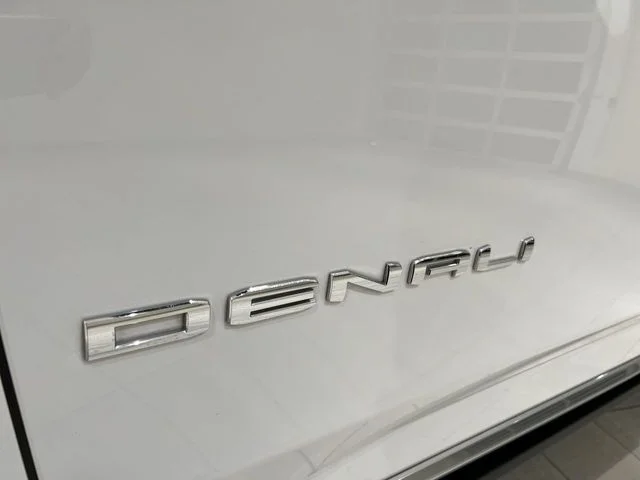 Used 2023 Summit White GMC Denali image 28