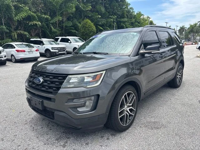 Certified Used 2017 Magnetic Metallic Ford Sport image 5