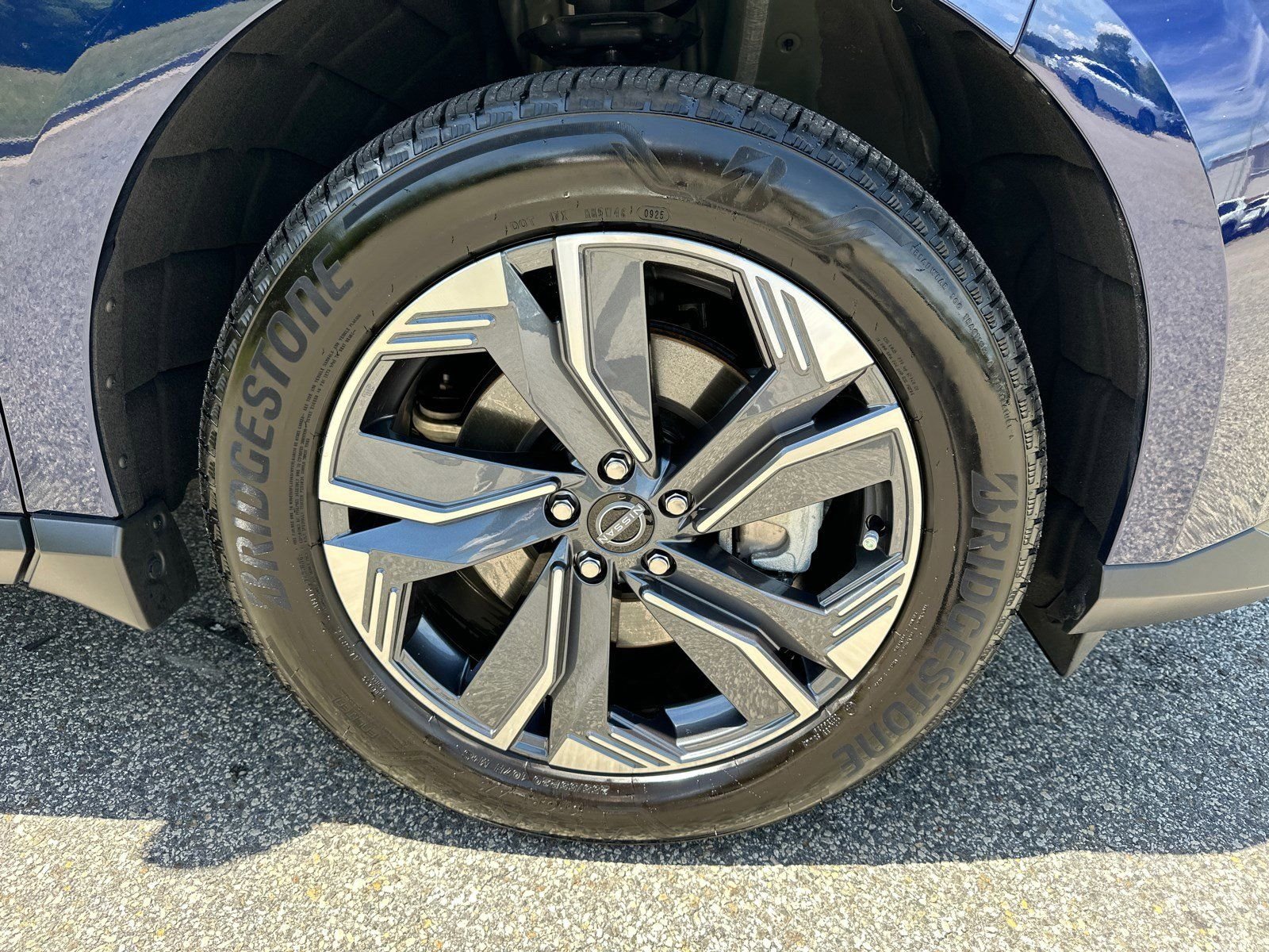 Certified Used 2025 Blue Nissan SL image 10