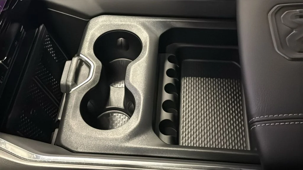 2026 RAM 1500 Laramie - Photo 38