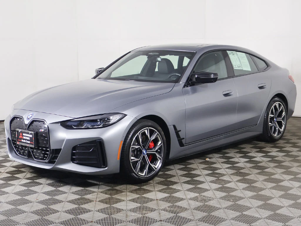 Used 2023 Gray BMW M50 image 11