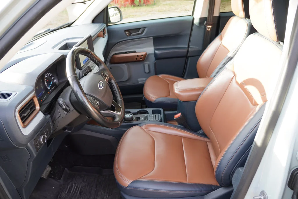 Used 2022 Cactus Green / Gray Ford Lariat image 4