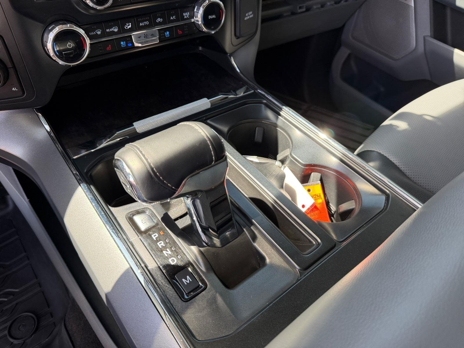 Used 2023 Oxford White Ford LARIAT image 18
