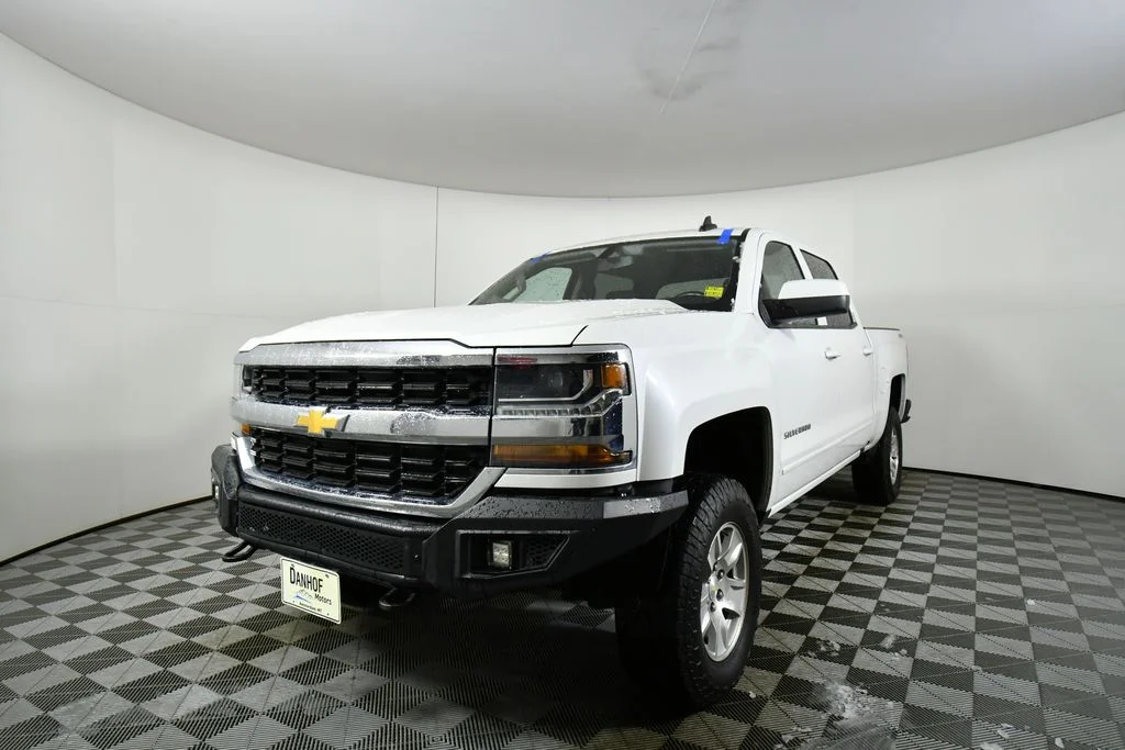 2017 Chevrolet Silverado 1500 LT - Photo 6