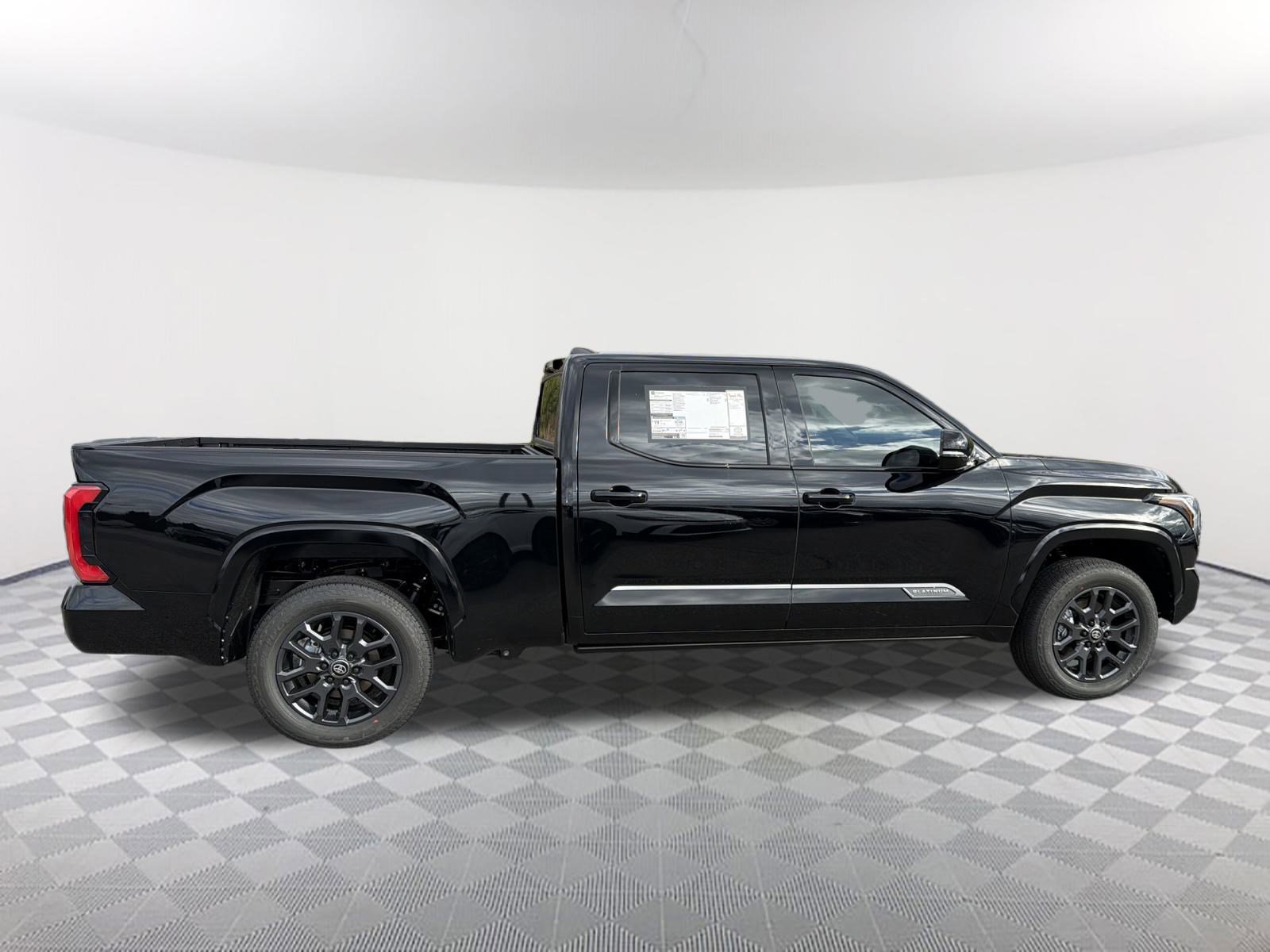 2026 Toyota Tundra Platinum - Photo 8