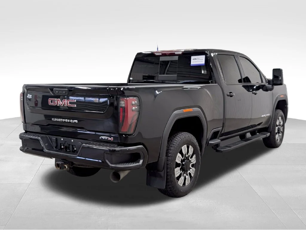 Certified Used 2025 Onyx Black GMC AT4 image 24