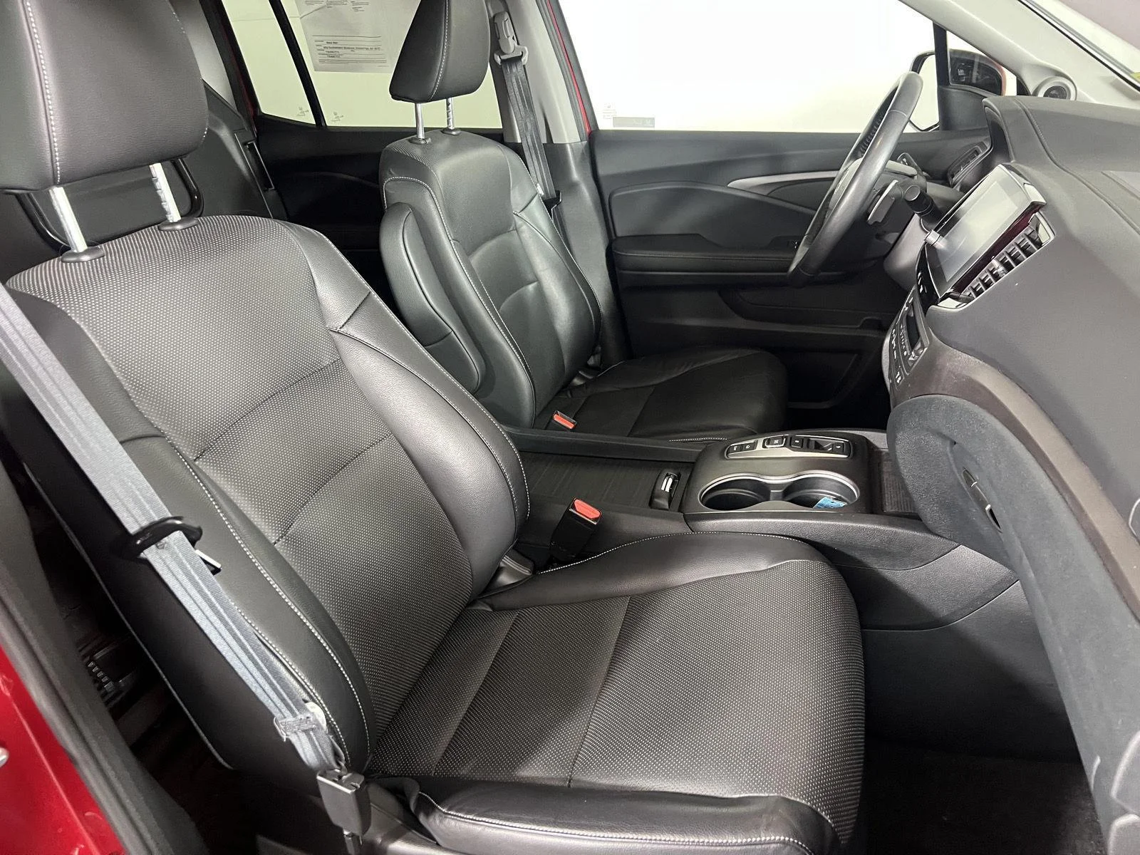 Used 2023 Radiant Red Metallic II Honda RTL-E image 25