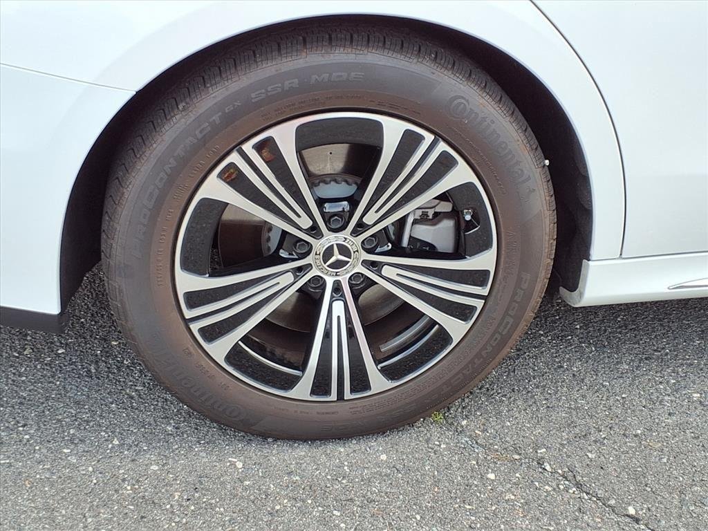 2024 Mercedes-Benz E-Class E450 - Photo 19