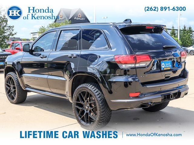 Used 2020 Diamond Black Jeep Overland image 3