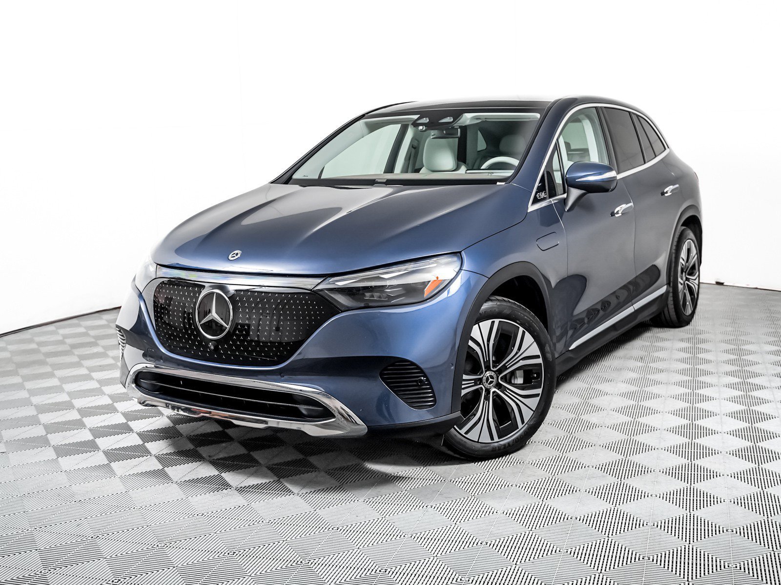 Certified Used 2023 Twilight Blue Metallic Mercedes-Benz EQE 350 4MATIC® SUV image 1