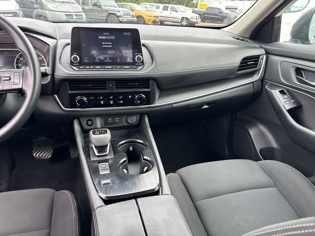 Used 2024 White Nissan S image 12